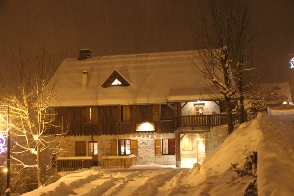 Chalet La Fedora - Appartements De Charme Vaujany Exterior foto